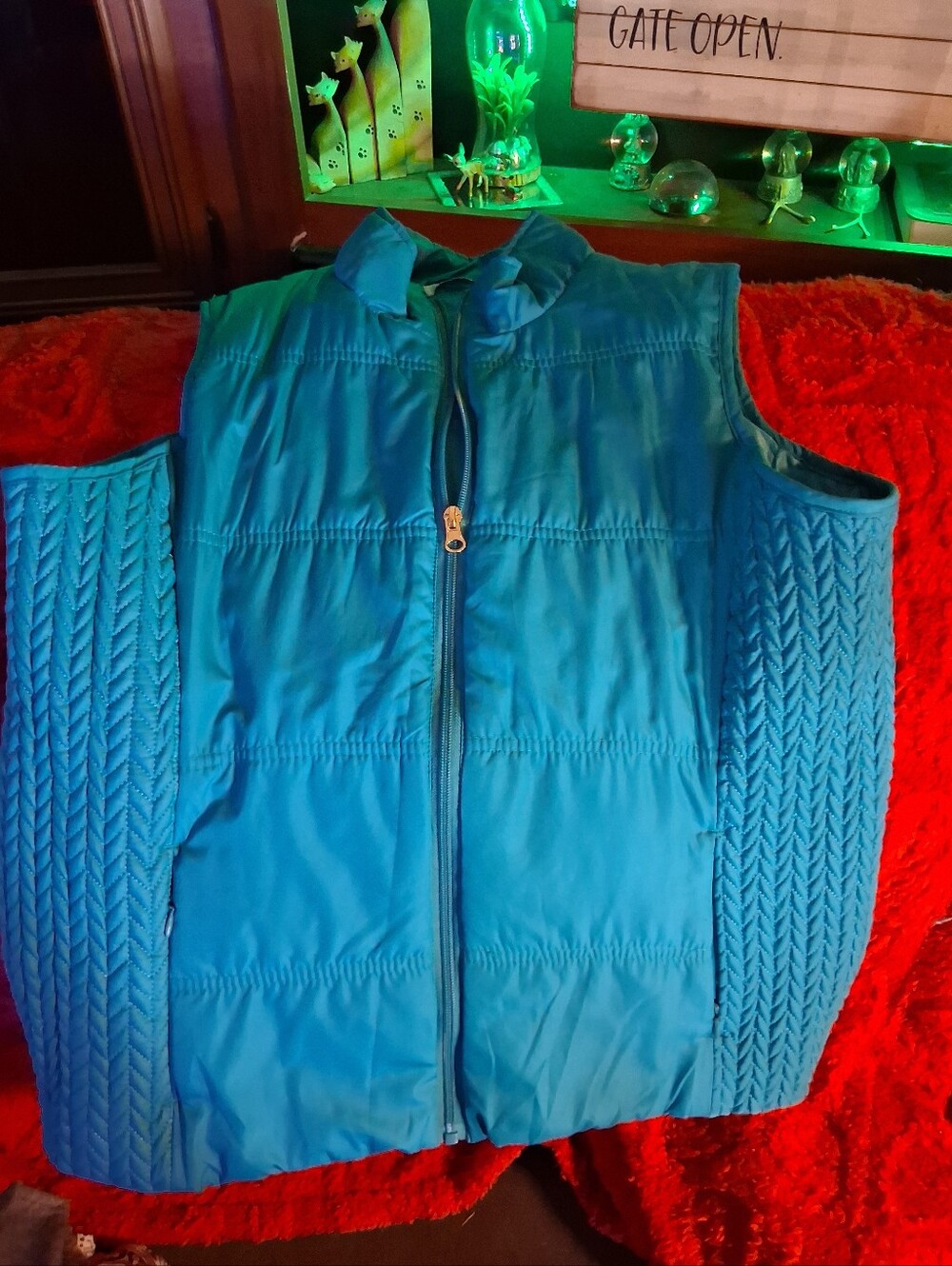 KEREN hart Teal Quilted Vest